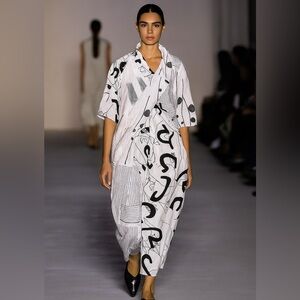 Minkas Black and White  dress abstract print